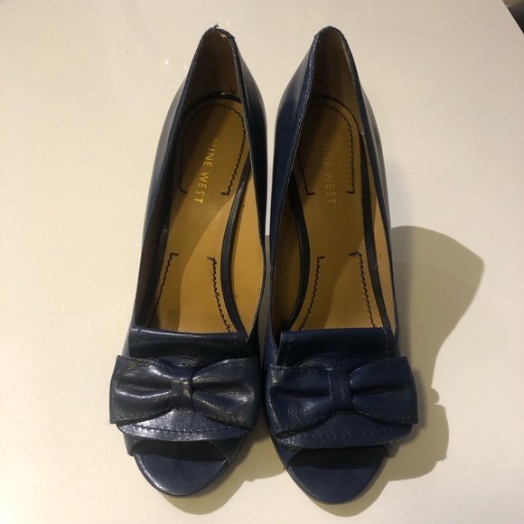 Nine West - Cobalt Blue Heeled Pump - Size 8M - Picture 1 of 6